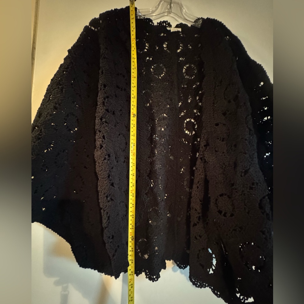 NWOT POL Black Floral Knit Batwing Sweater cardigan - Picture 3 of 5